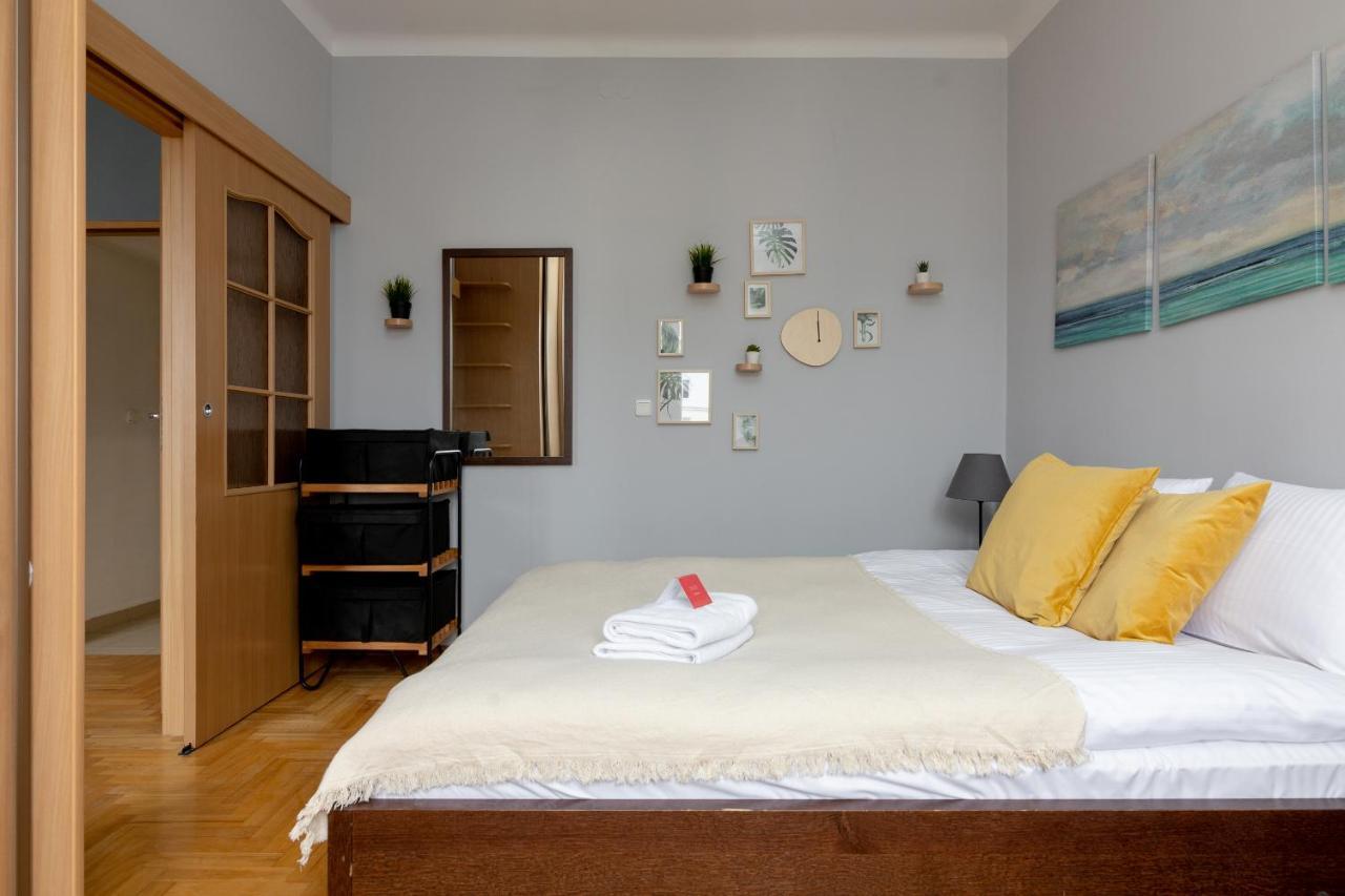 Grojecka Stara Ochota Apartment 华沙 外观 照片