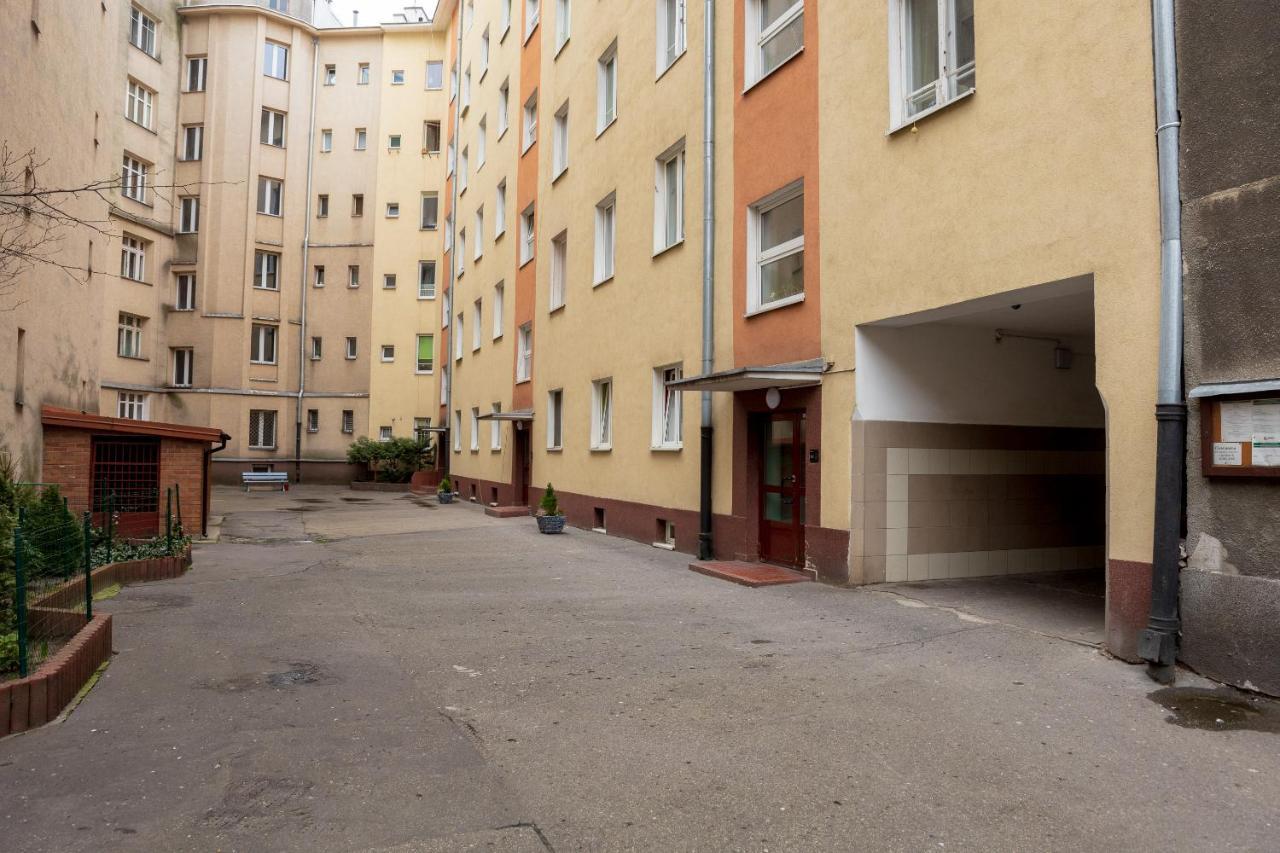 Grojecka Stara Ochota Apartment 华沙 外观 照片